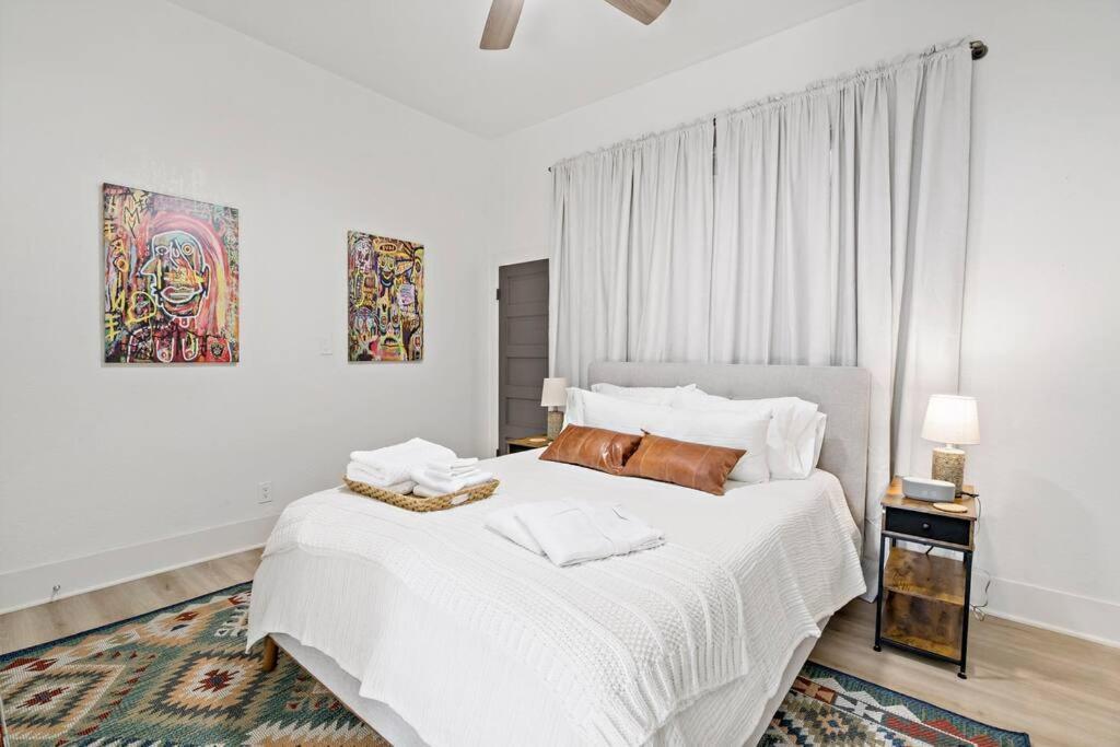 Urban Elegance Retreat Villa San Antonio Eksteriør bilde